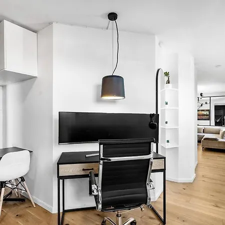 Hig End Penthouse. Private 65 Square Meter Balcony. * Kristiansand